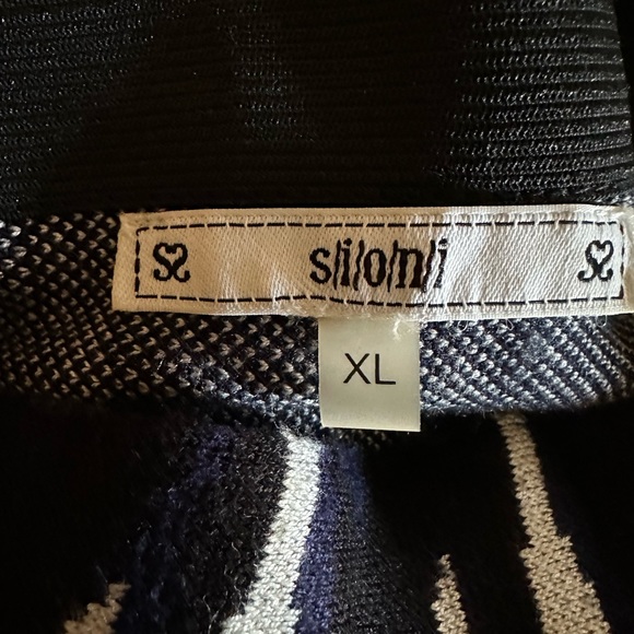 ❤️ BOGO Gorgeous Skirt-Black Print Size XL - Picture 4 of 7